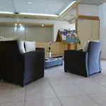 总站酒店 2*