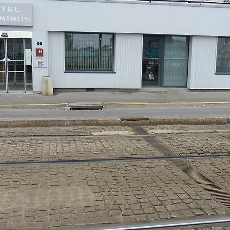 Ξενοδοχείο Terminus 2*